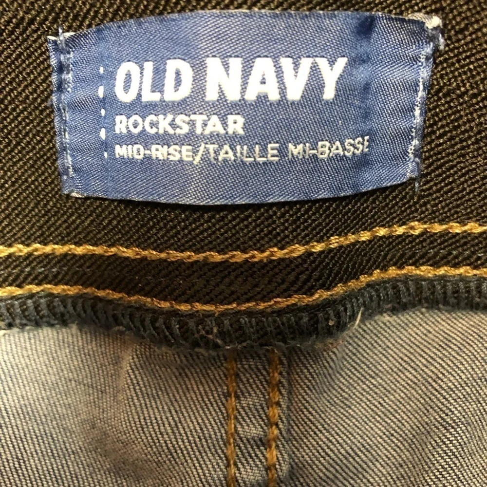 Old Navy rockstar jegging jeans - Picture 3 of 4